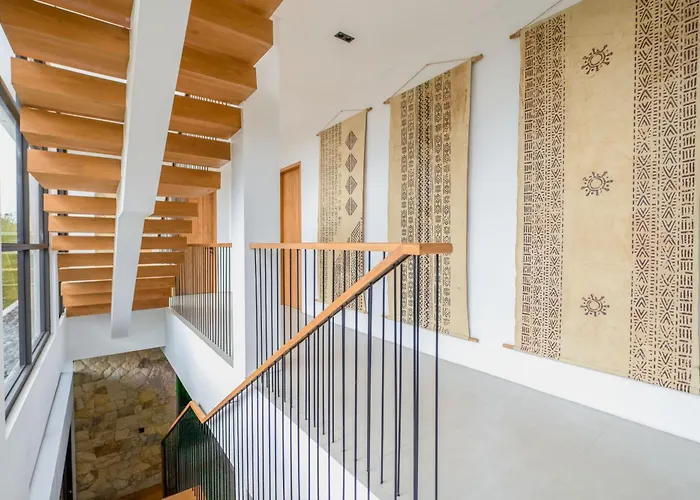 Mandali Villa *